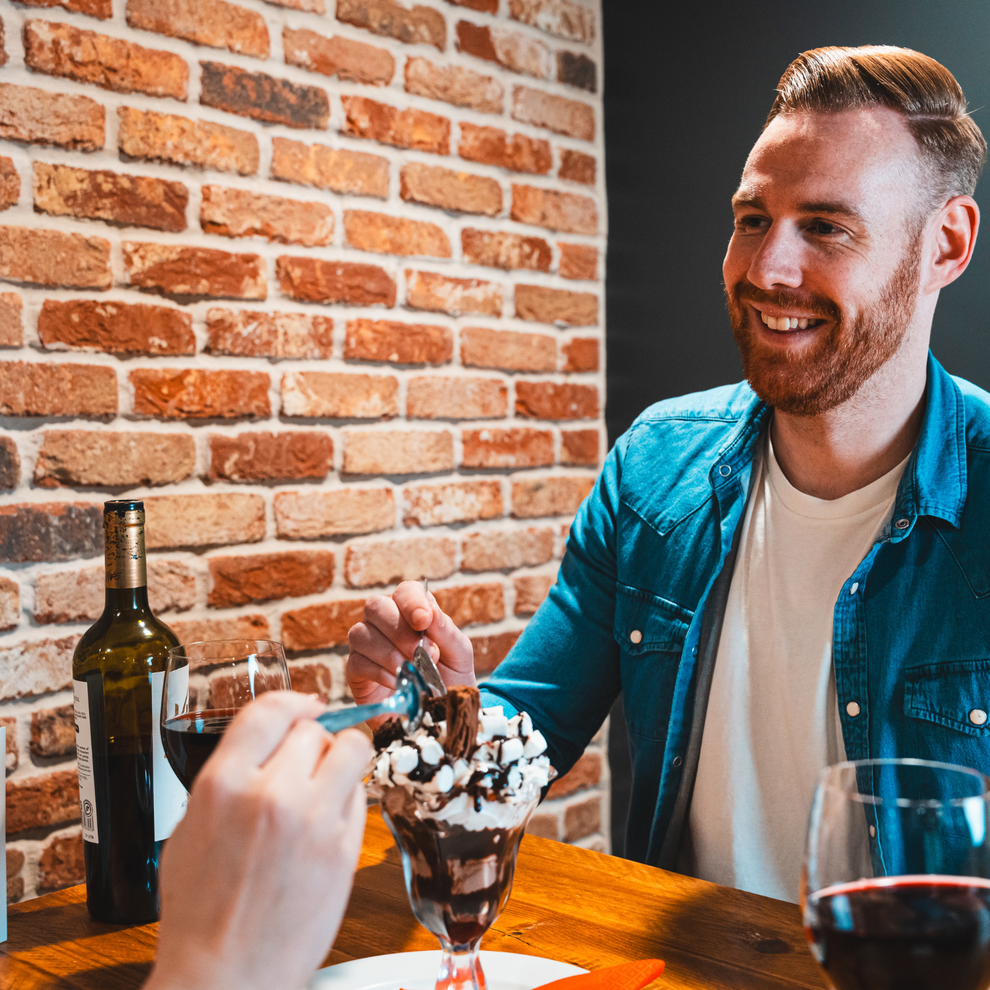 Valentine’s Weekend Dining & Treat Menu at The Oak Tree in Rednal